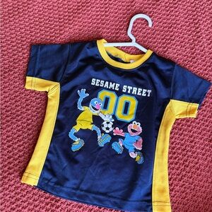 Vintage 18M Sesame Street Kids Tee in Navy and Yellow Jersey